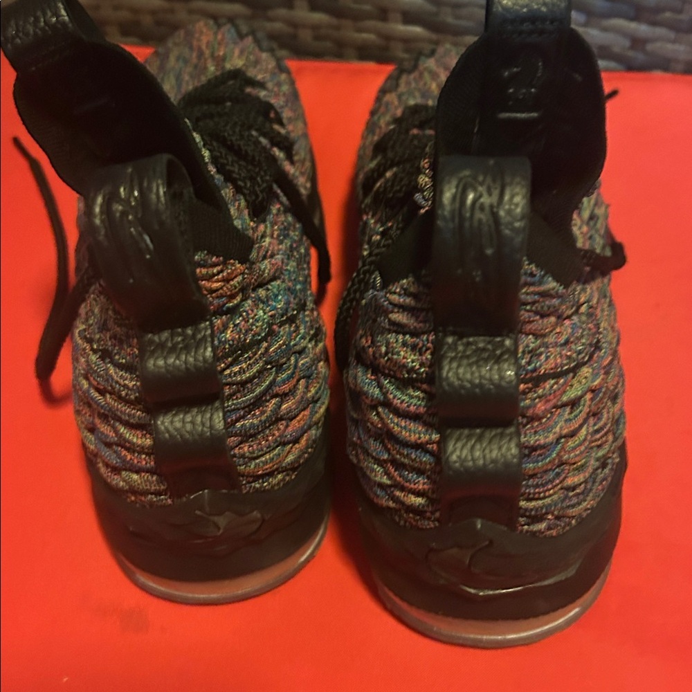LeBron XV - Picture 11 of 15